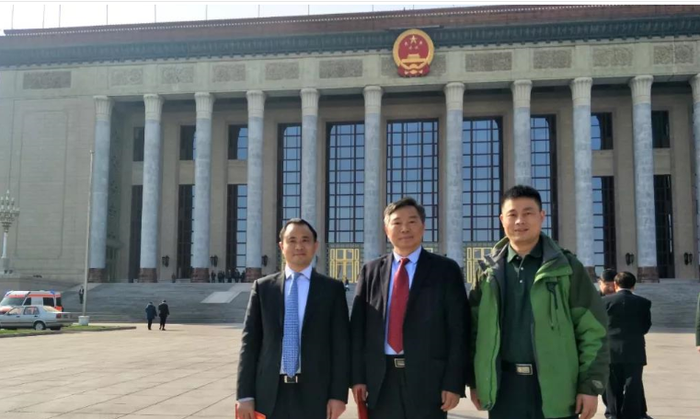 重大副校长参与嫦娥4号参研大会.png